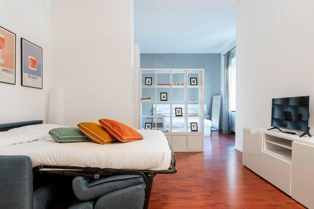 Loft In Zona Buonarroti Apartment Милано Екстериор снимка